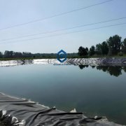 水庫防滲膜底部水平鋪設的關鍵因素